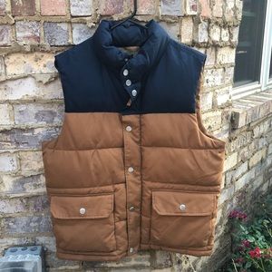 Old Navy Men’s Puffy Vest